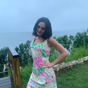 Meet your Posher, Aida